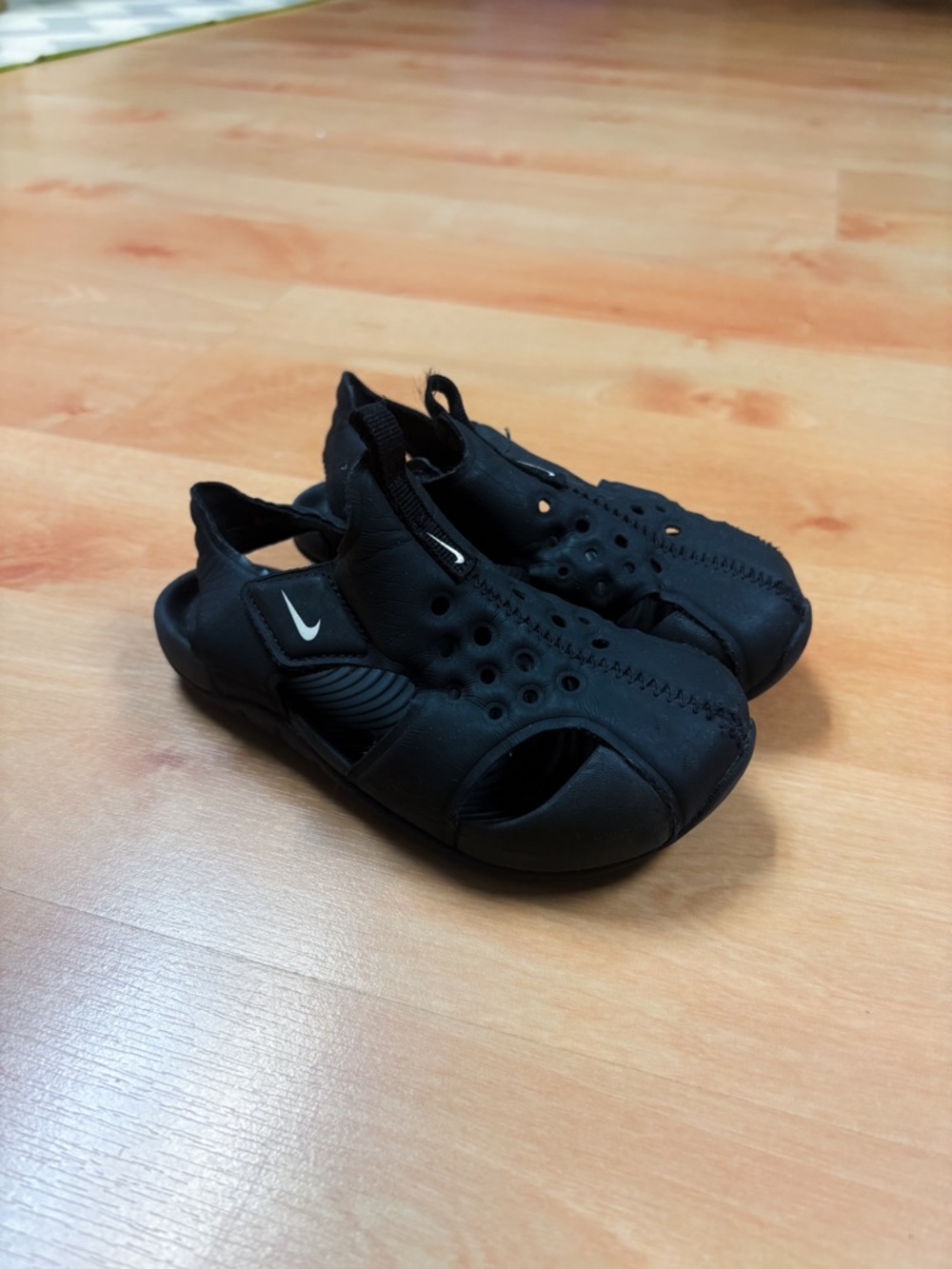 Nike Black Sunray Protect Toddler Sandals Size 8 - Picture 2 of 9